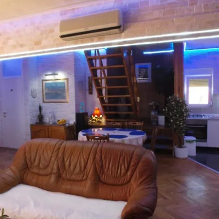 Dali Apartmán