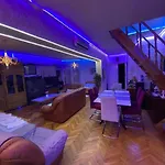 Dali Apartman *