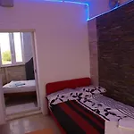 Apartman Dali Nin